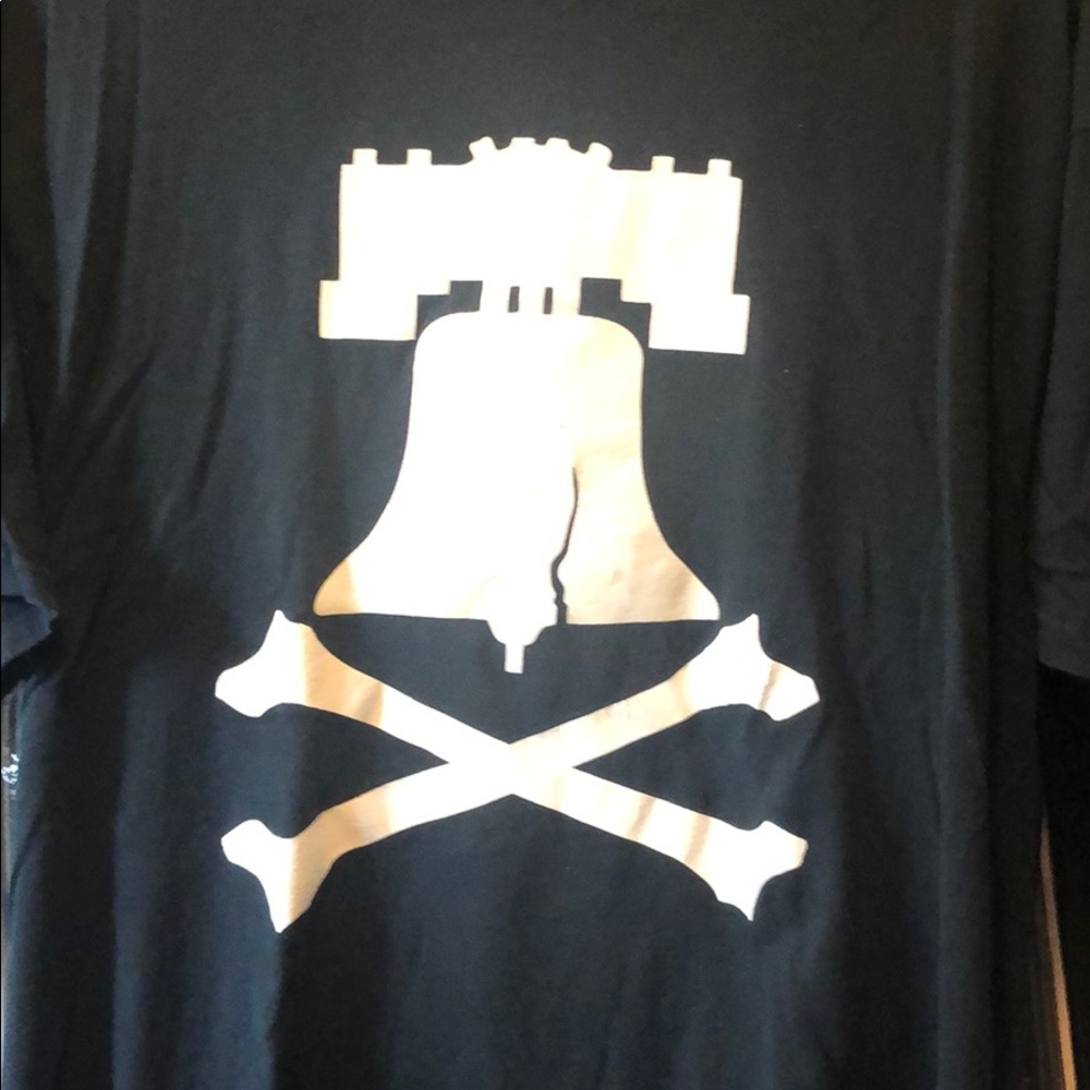 Liberty Bell Crossbones XL Shirt. Punk, Hardcore
